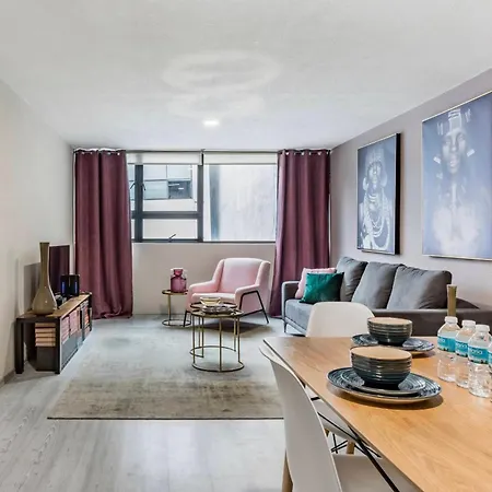Cozy Roma Norte Flat - Parking- Wifi - Sleeps 6